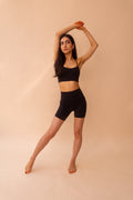 ZAHRA Shorts Velvet Black