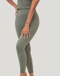 ARYA Essential Leggings Olive Green